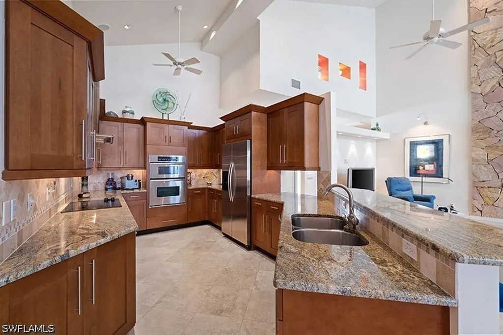 433 Crestwood Lane Naples FL 34113