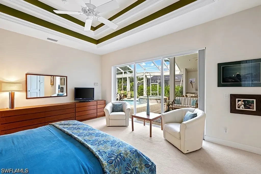 433 Crestwood Lane Naples FL 34113