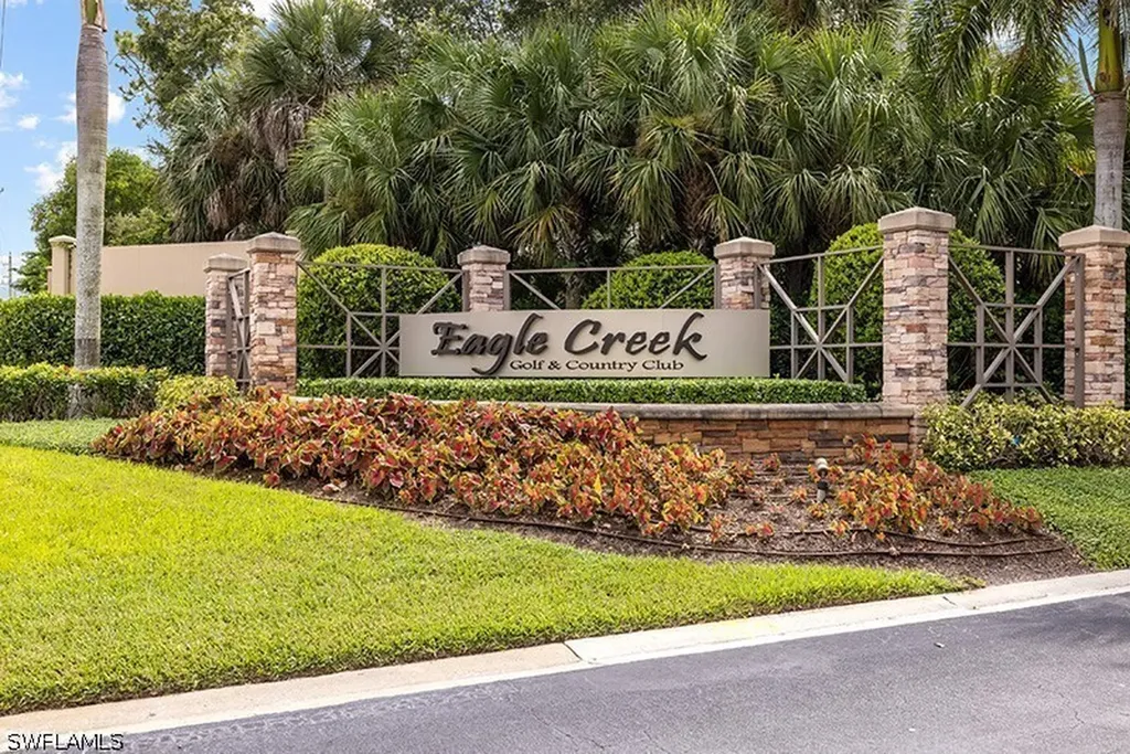 433 Crestwood Lane Naples FL 34113