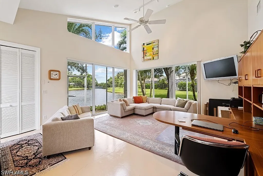 433 Crestwood Lane Naples FL 34113