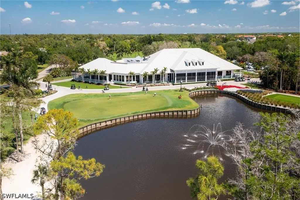433 Crestwood Lane Naples FL 34113
