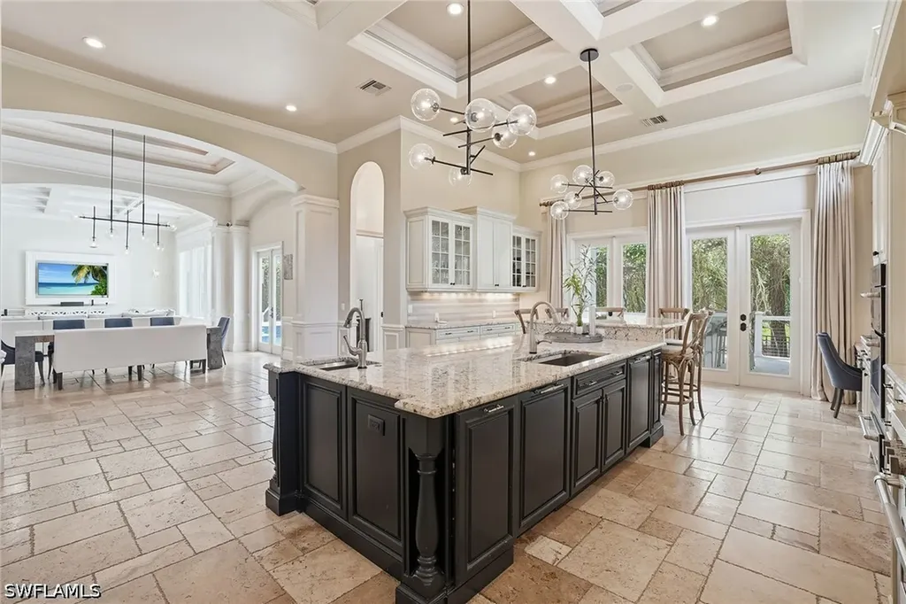 7562 Cordoba Circle Naples FL 34109