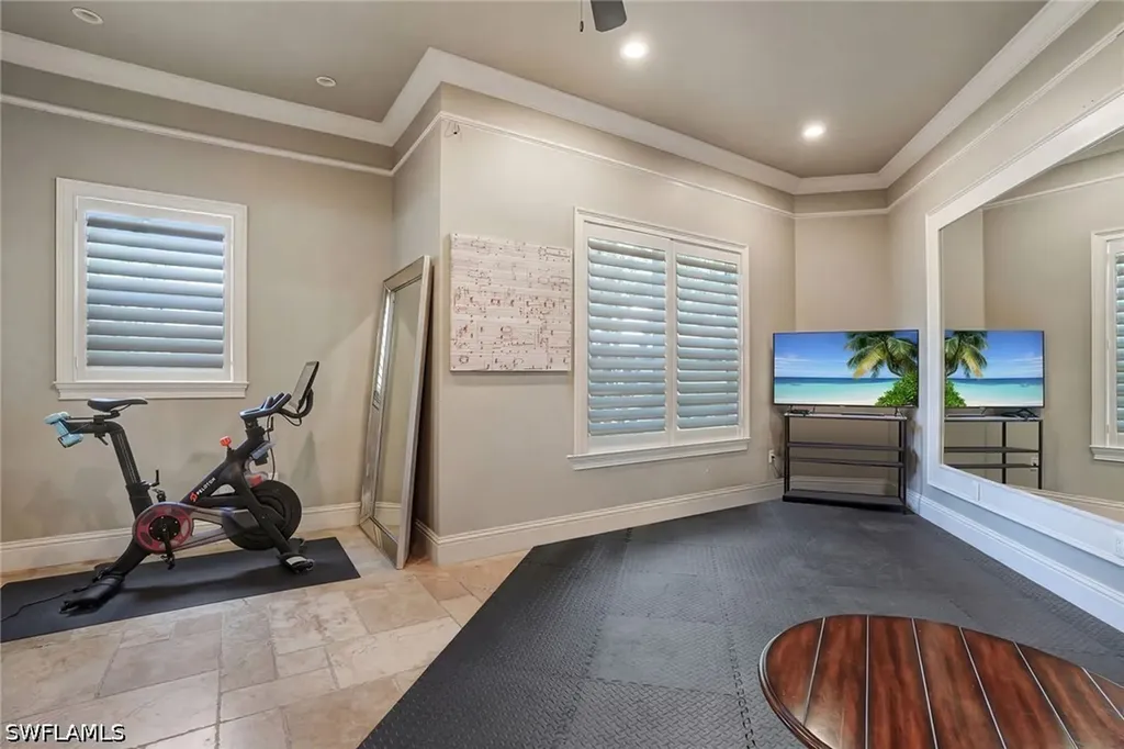 7562 Cordoba Circle Naples FL 34109