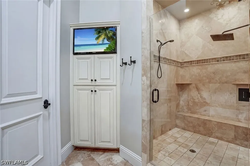 7562 Cordoba Circle Naples FL 34109