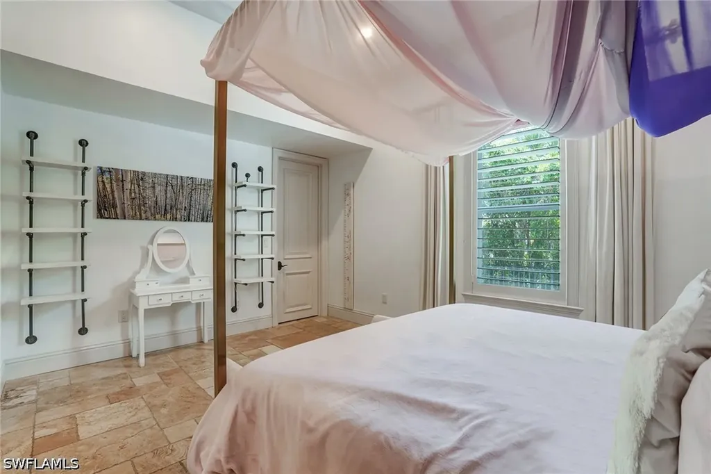 7562 Cordoba Circle Naples FL 34109
