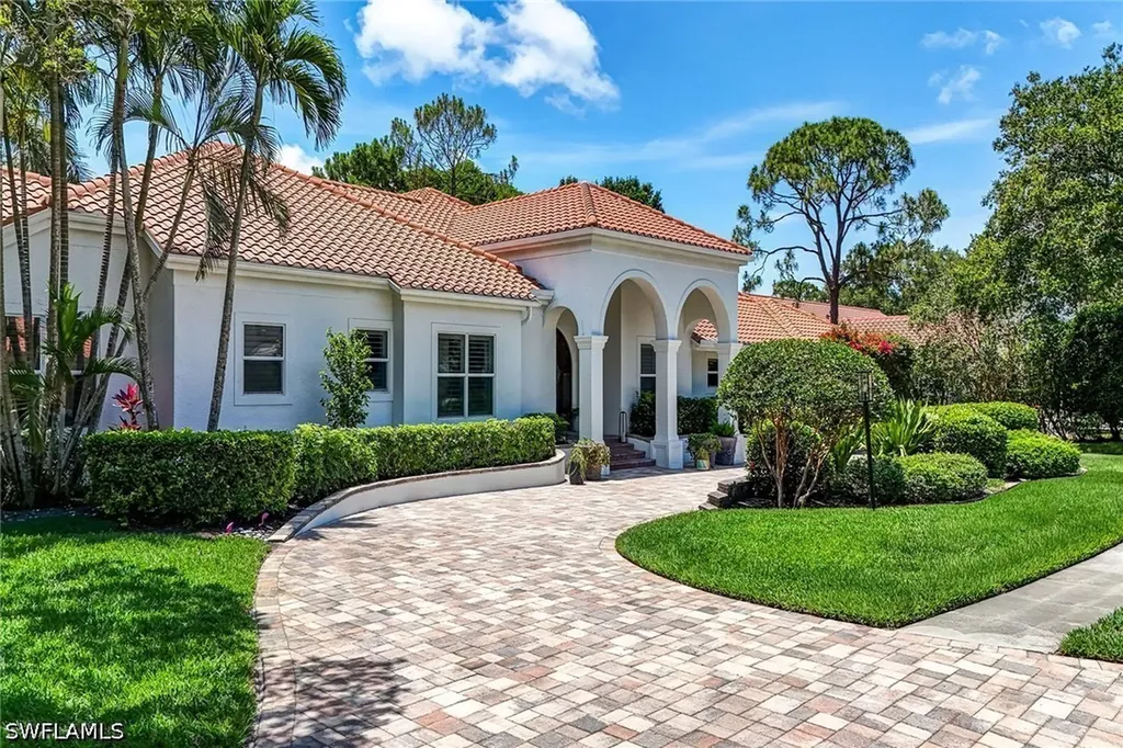 7562 Cordoba Circle Naples FL 34109