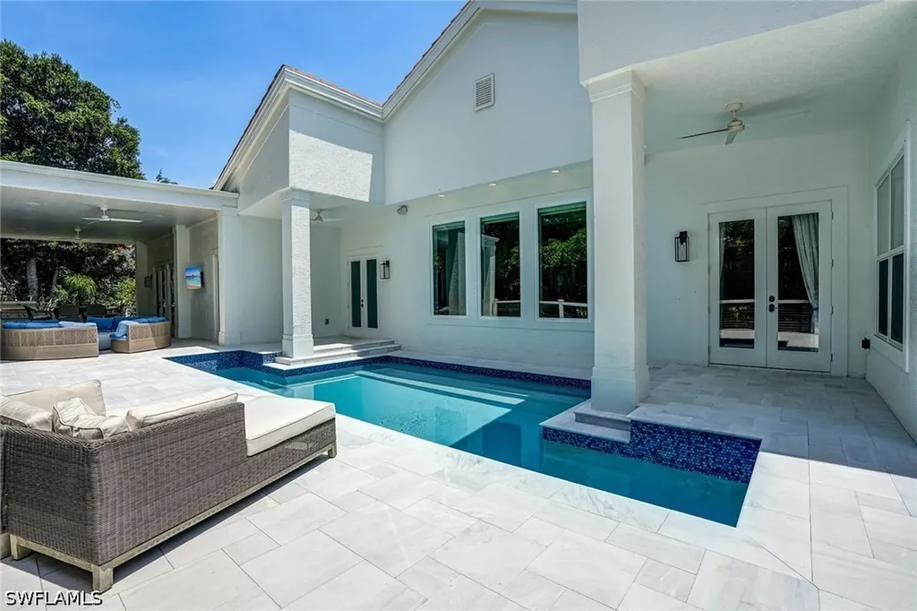 7562 Cordoba Circle Naples FL 34109