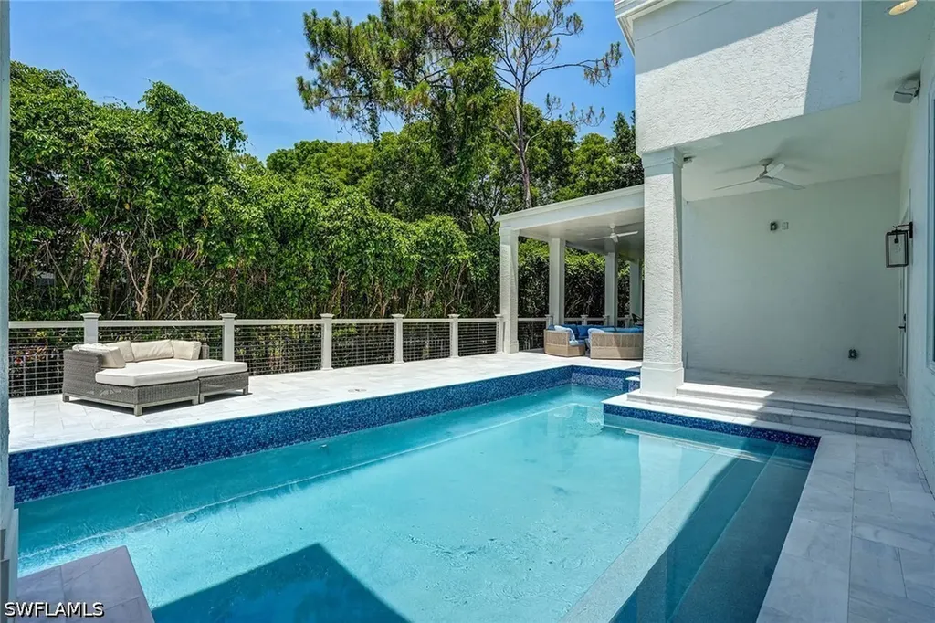 7562 Cordoba Circle Naples FL 34109