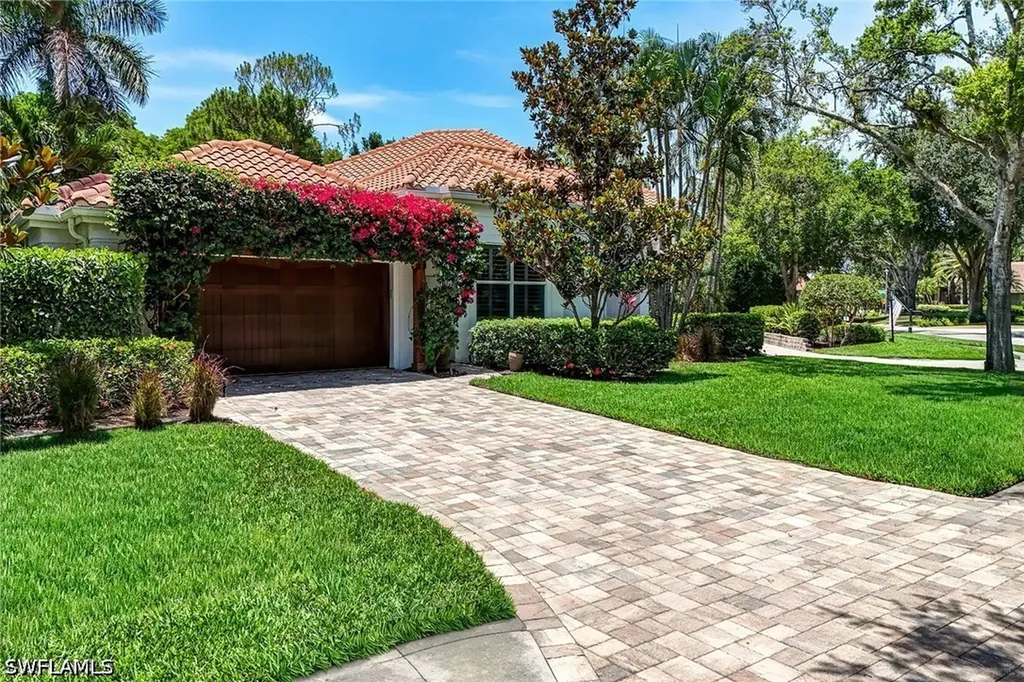 7562 Cordoba Circle Naples FL 34109