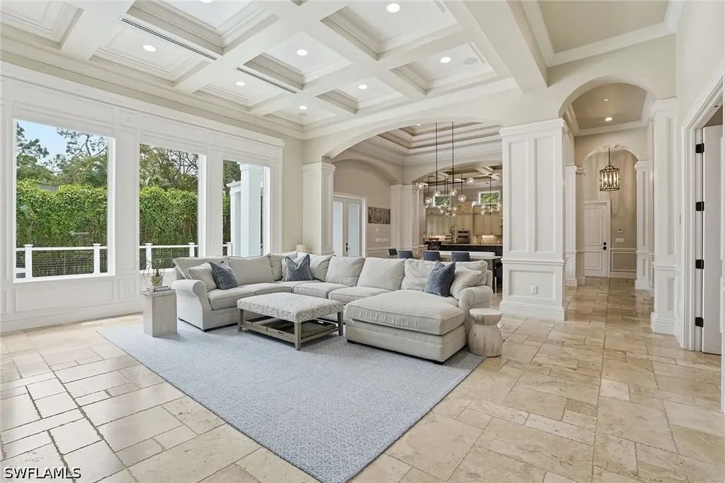 7562 Cordoba Circle Naples FL 34109