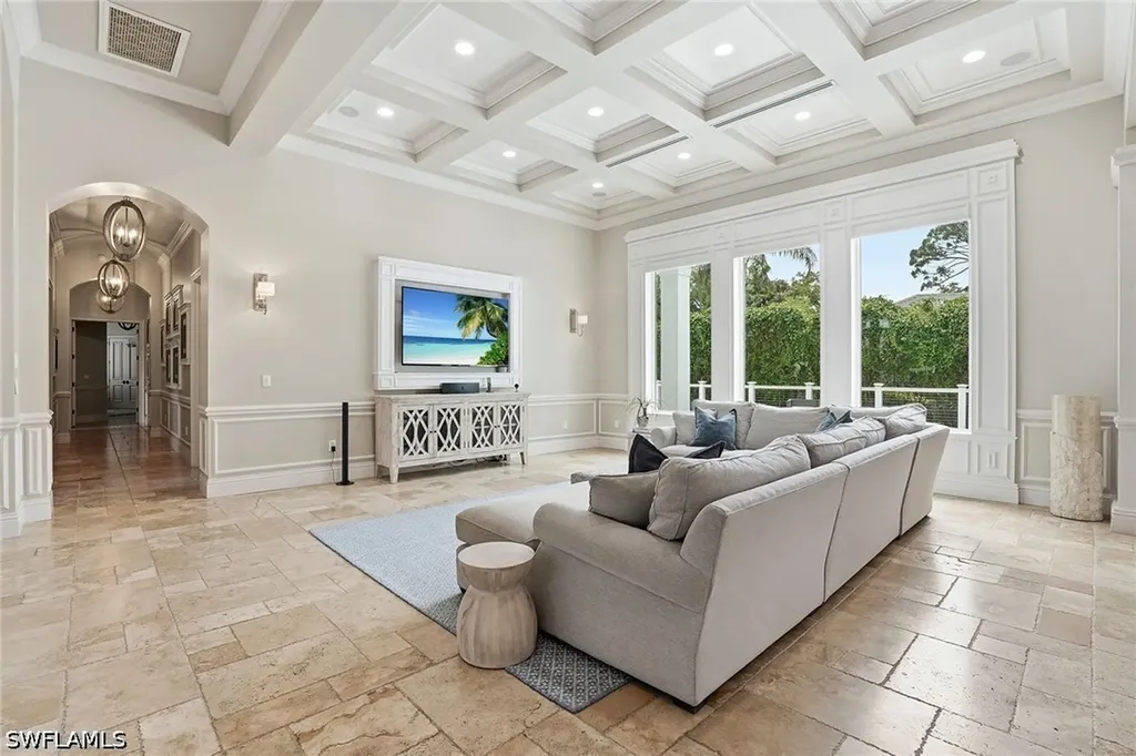 7562 Cordoba Circle Naples FL 34109