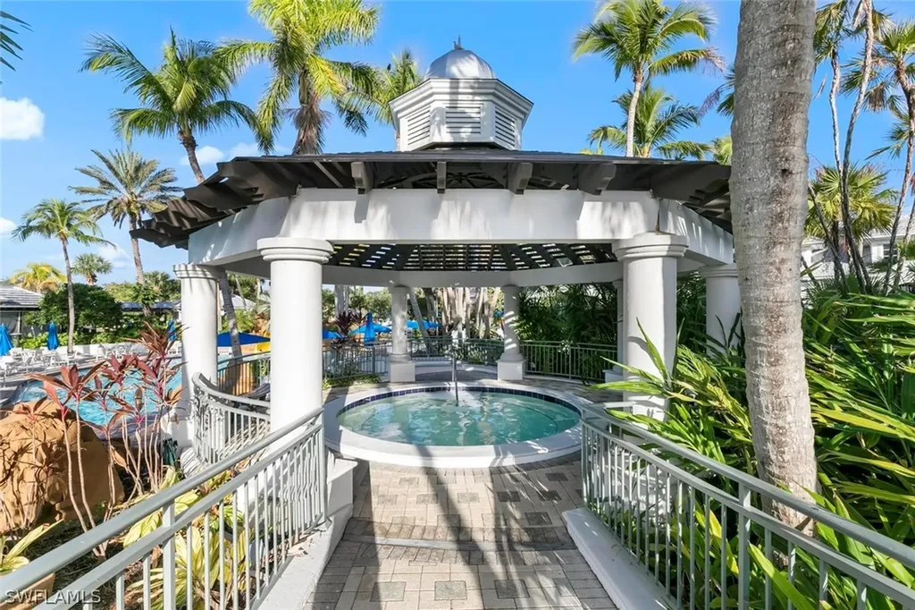 8340 Whisper Trace Way Naples FL 34114