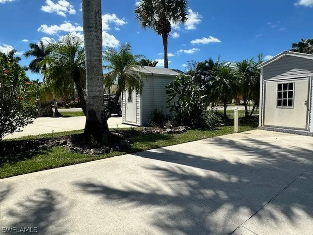 1169 Diamond Lake Circle Naples FL 34114