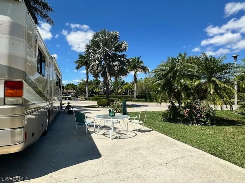 1169 Diamond Lake Circle Naples FL 34114