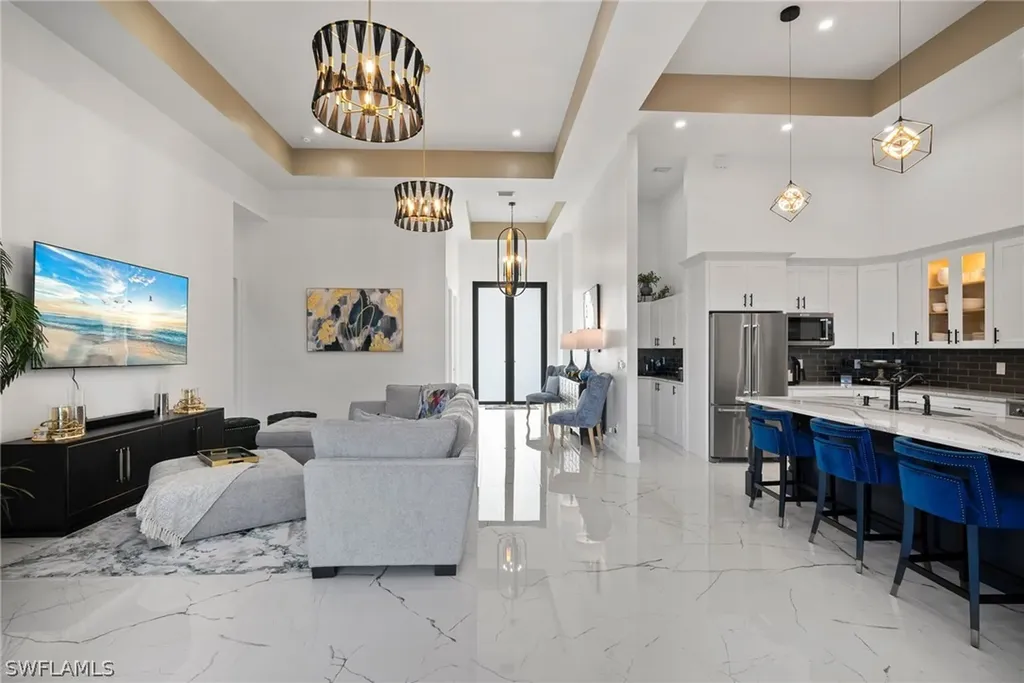 930 Sycamore Court Marco Island FL 34145