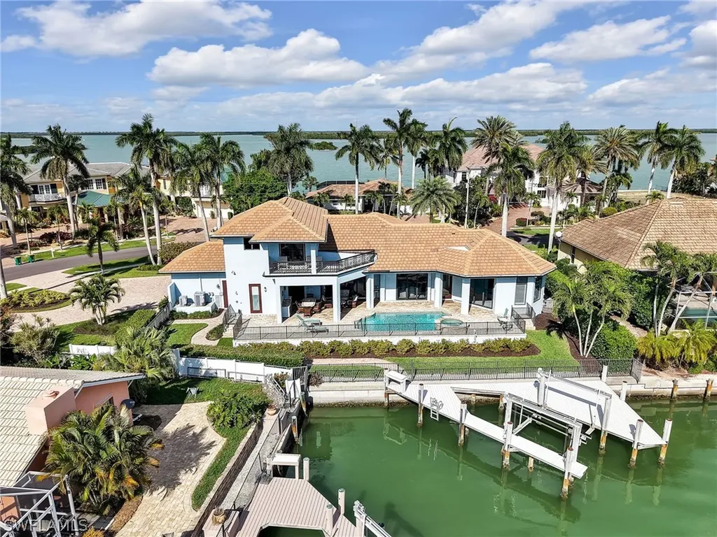 474 Pepperwood Court Marco Island FL 34145