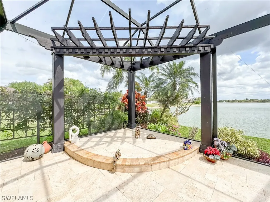 1034 Port Orange Way Naples FL 34120
