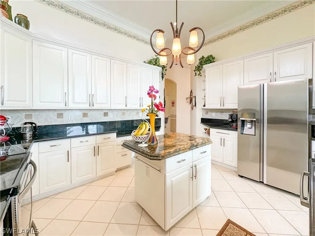 1034 Port Orange Way Naples FL 34120