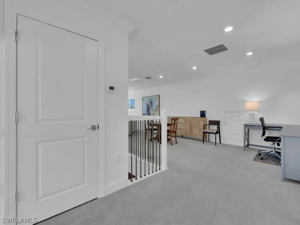 7229 Wiregrass Court Naples FL 34114