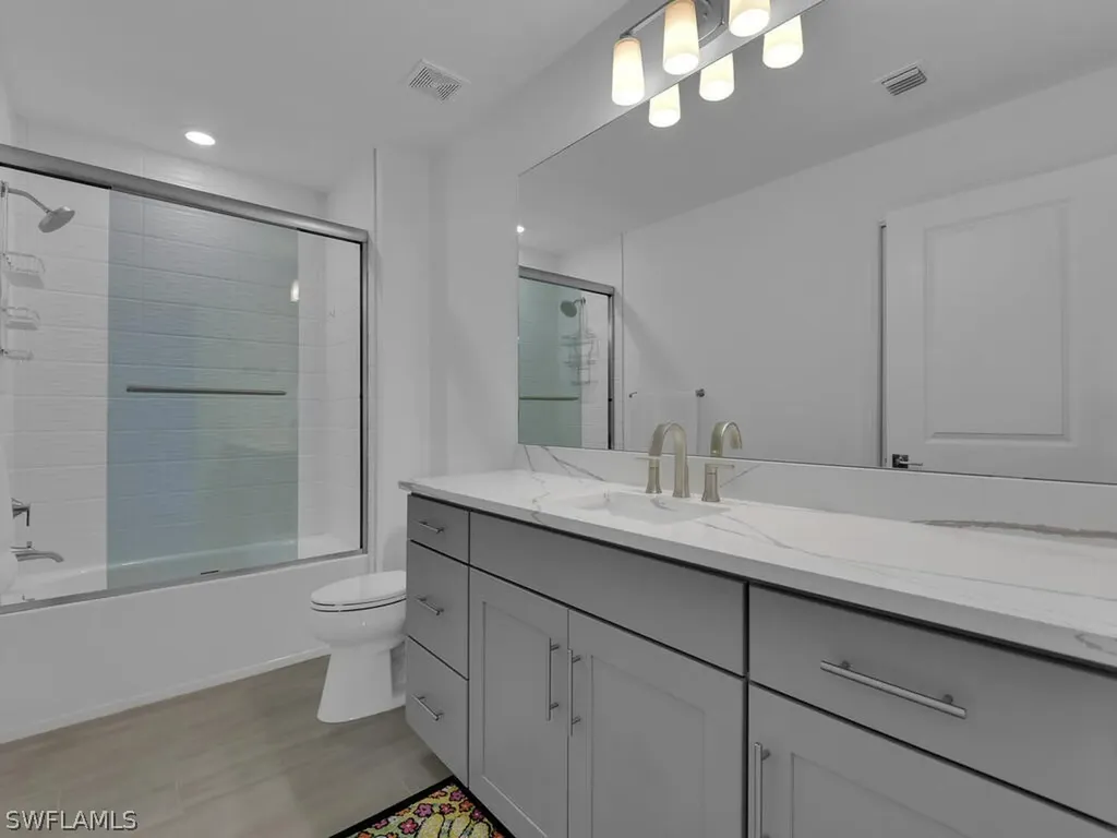 7229 Wiregrass Court Naples FL 34114