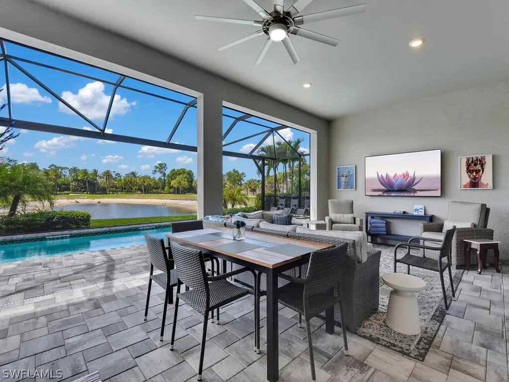 7229 Wiregrass Court Naples FL 34114