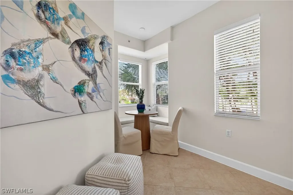 552 11th Avenue S Naples FL 34102