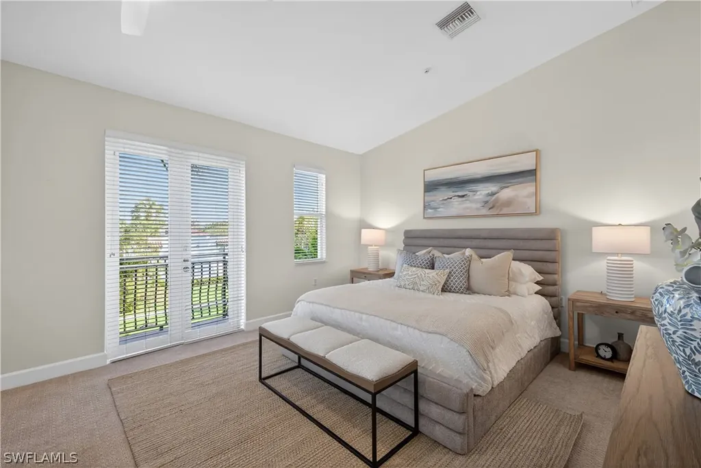 552 11th Avenue S Naples FL 34102