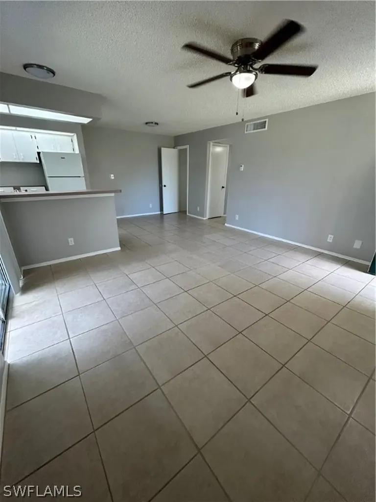 1989 Rookery Bay Drive Naples FL 34114