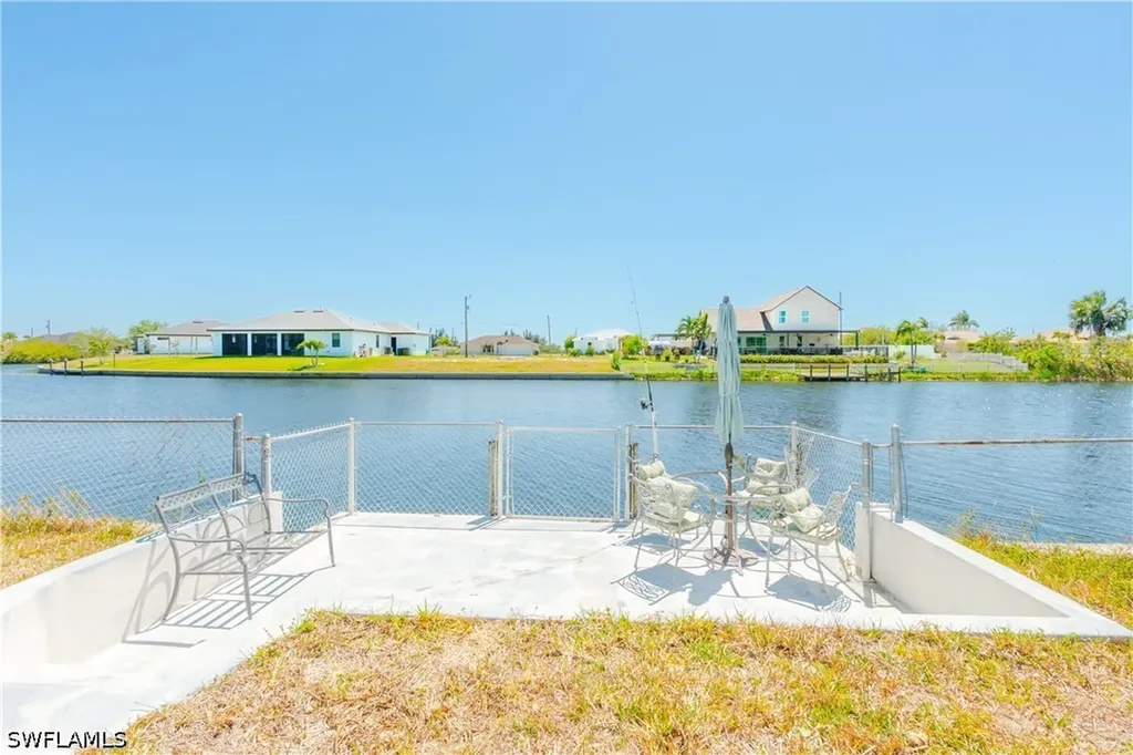 2908 NW 9th Terrace Cape Coral FL 33993