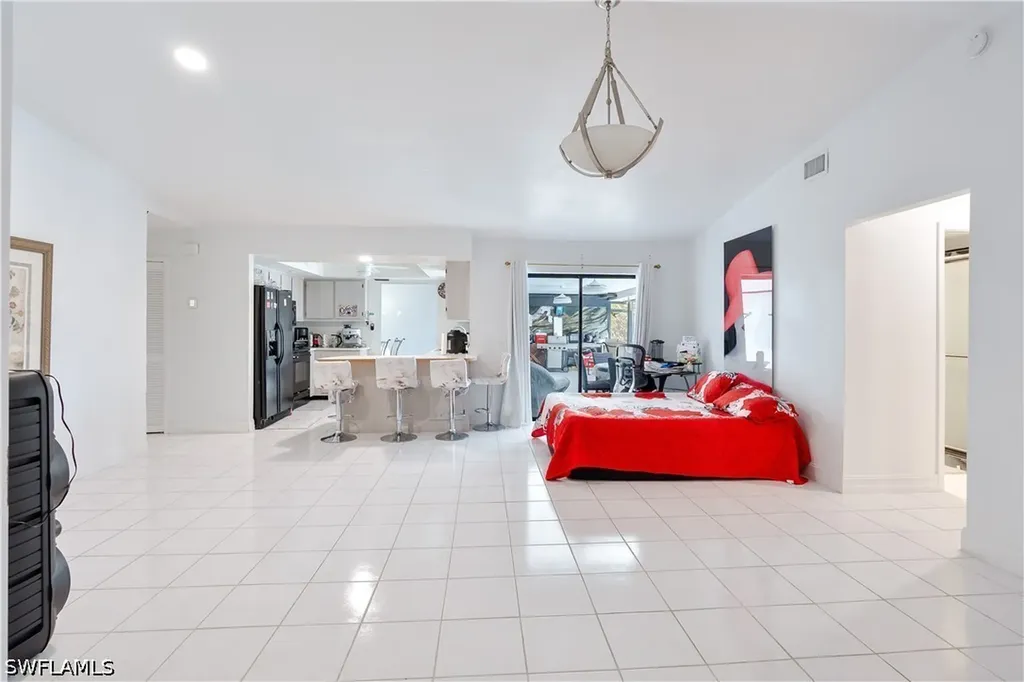 2908 NW 9th Terrace Cape Coral FL 33993