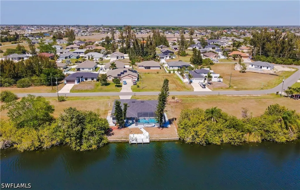 2908 NW 9th Terrace Cape Coral FL 33993
