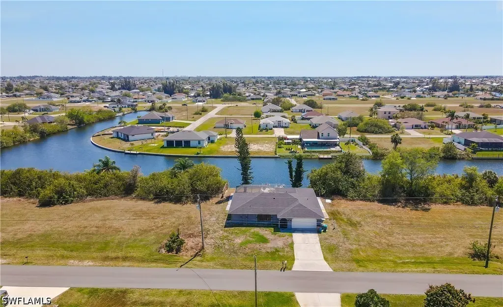 2908 NW 9th Terrace Cape Coral FL 33993