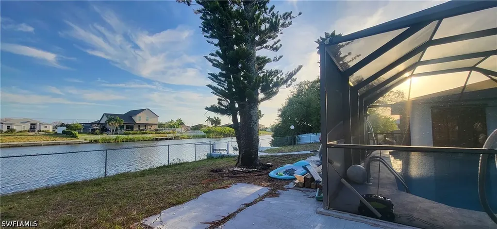 2908 NW 9th Terrace Cape Coral FL 33993