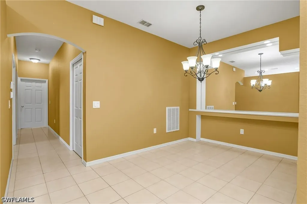 7820 Sandpine Court Naples FL 34104