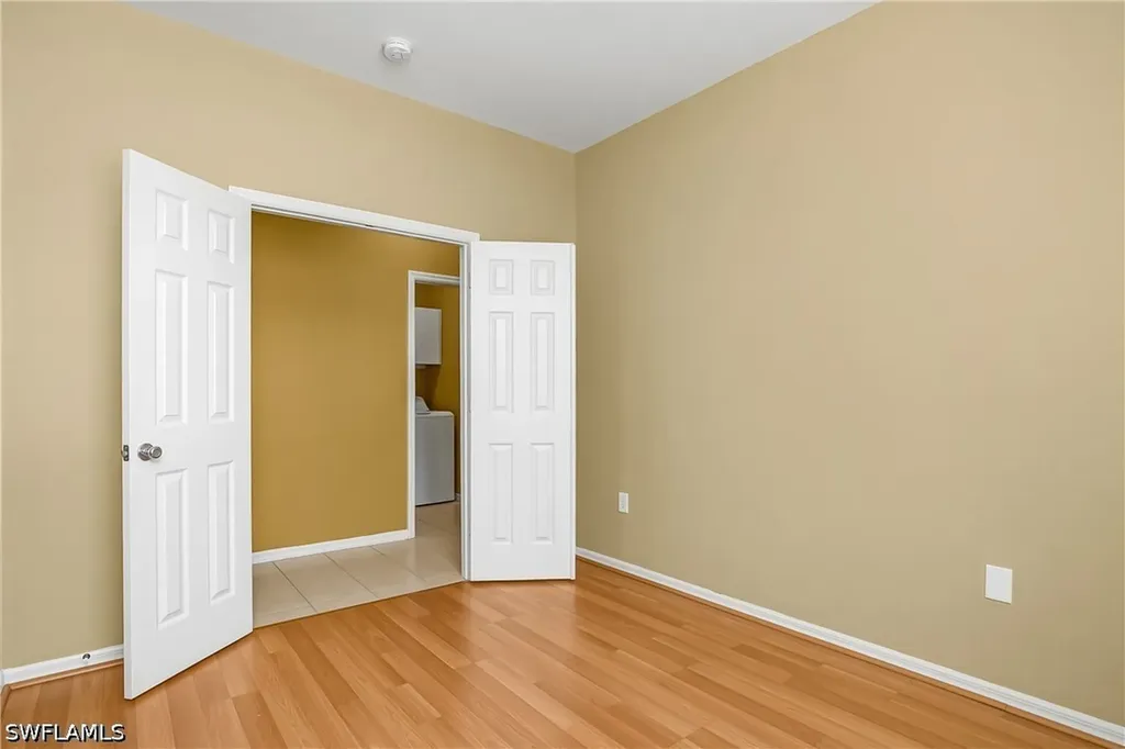 7820 Sandpine Court Naples FL 34104