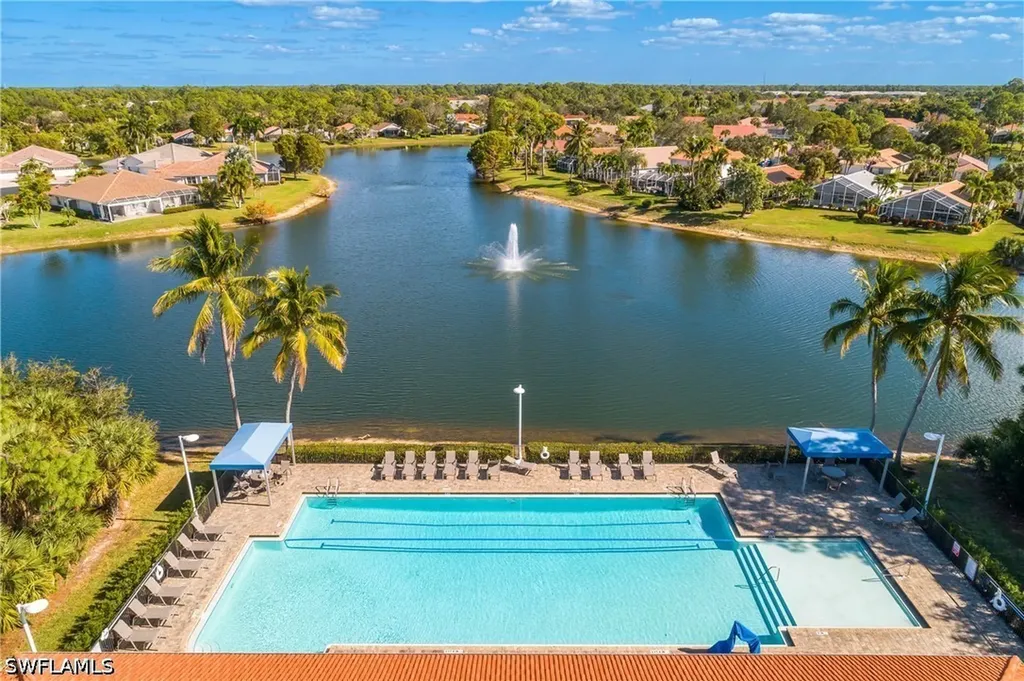 7820 Sandpine Court Naples FL 34104