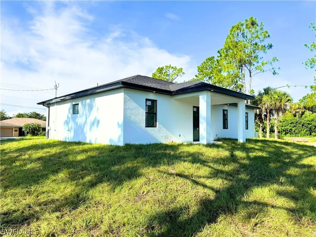 103 E 6th Street Lehigh Acres FL 33972