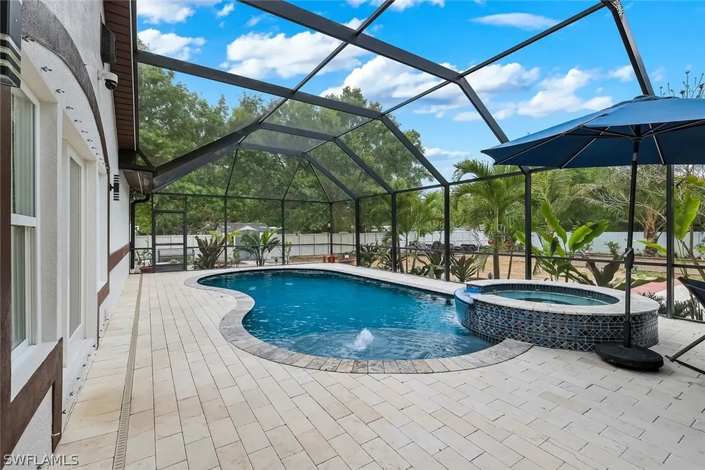 5140 17th Court SW Naples FL 34116
