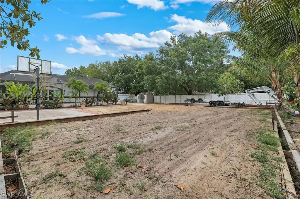 5140 17th Court SW Naples FL 34116