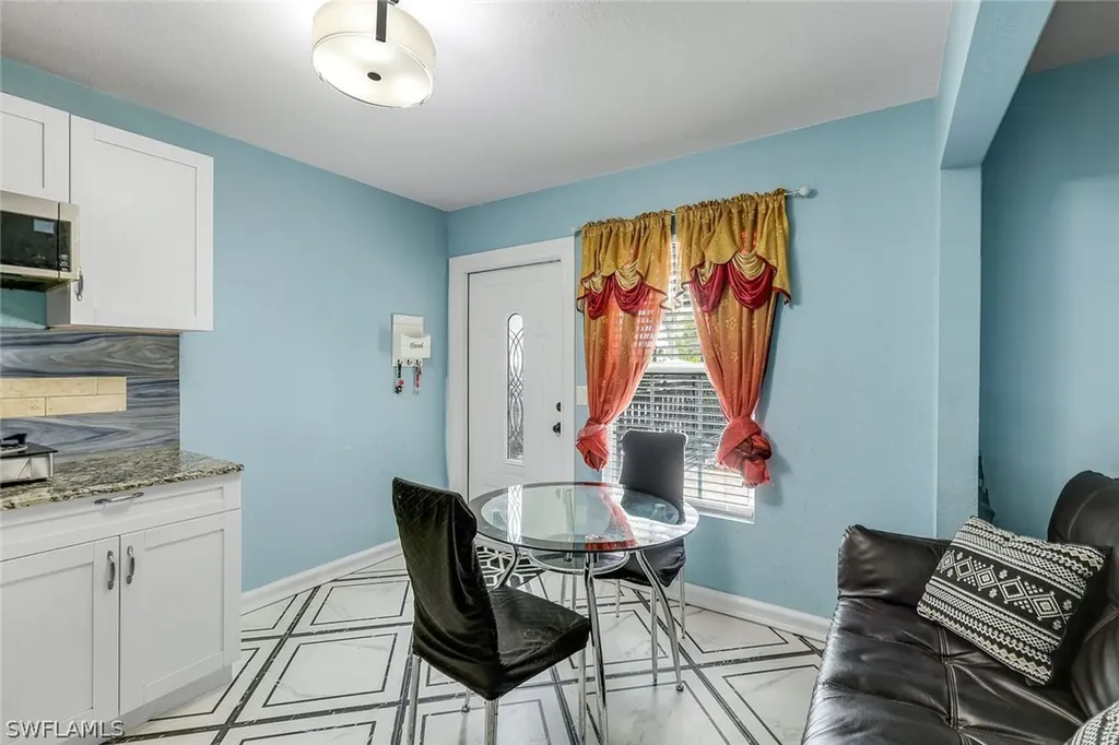 5140 17th Court SW Naples FL 34116