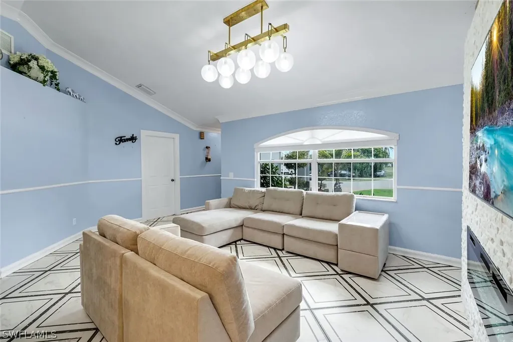 5140 17th Court SW Naples FL 34116