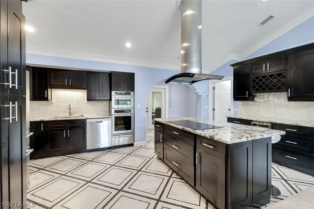 5140 17th Court SW Naples FL 34116