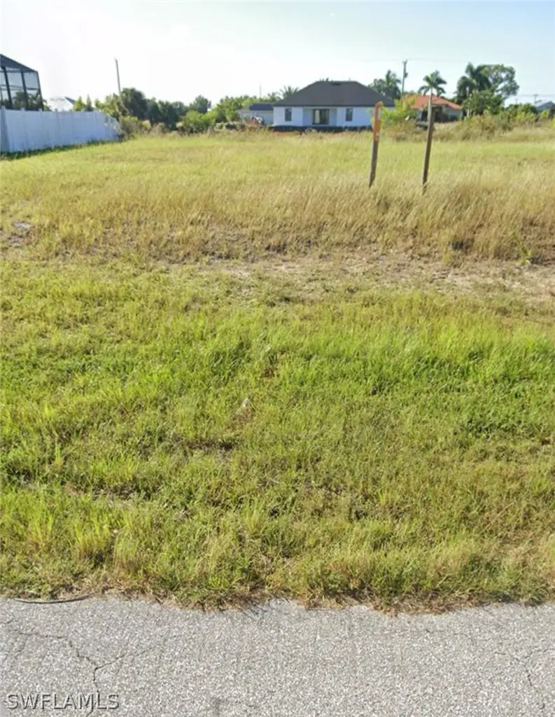 1516 NW 17th Terrace Cape Coral FL 33993