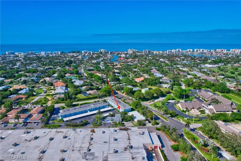 750 Mooring Lane Naples FL 34102