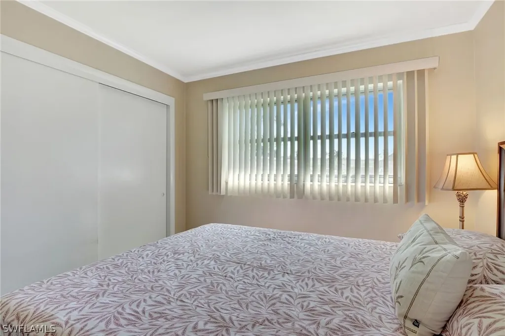 750 Mooring Lane Naples FL 34102
