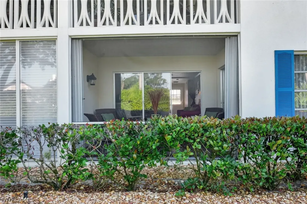 750 Mooring Lane Naples FL 34102