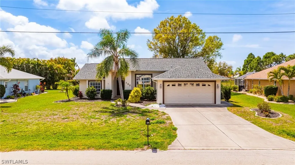 137 Acalypha Punta Gorda FL 33955