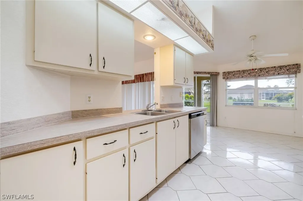 137 Acalypha Punta Gorda FL 33955