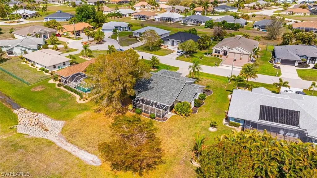 137 Acalypha Punta Gorda FL 33955