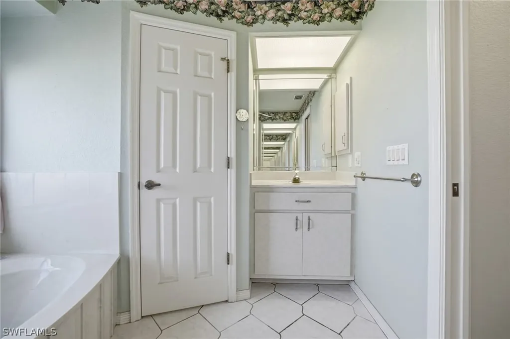 137 Acalypha Punta Gorda FL 33955